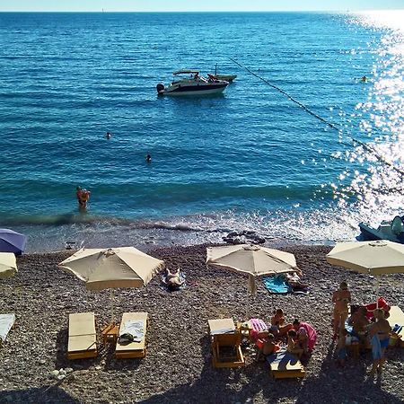 Apartments Zezelj Sveti Stefan Eksteriør billede