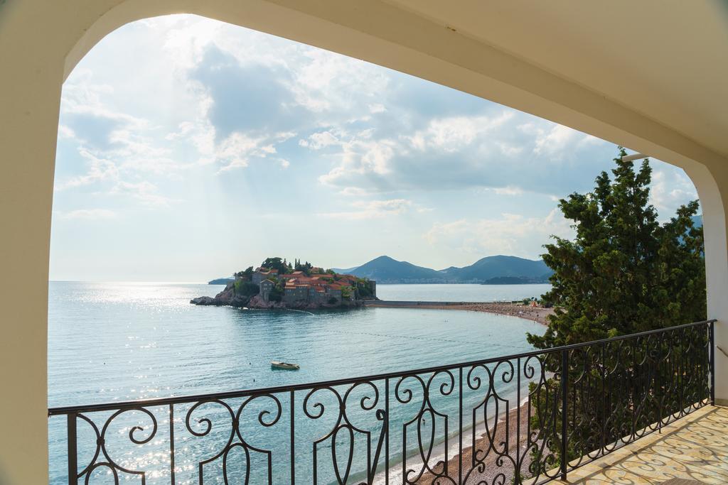 Apartments Zezelj Sveti Stefan Eksteriør billede